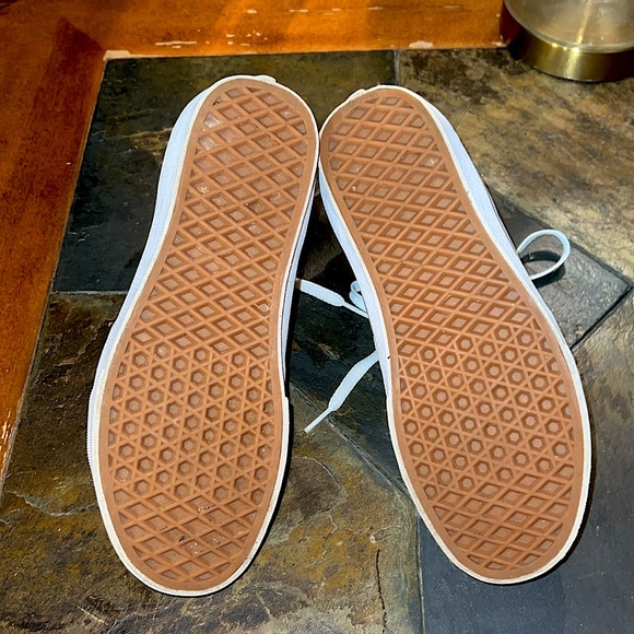 VANS High Top Sneakers - Picture 5 of 6